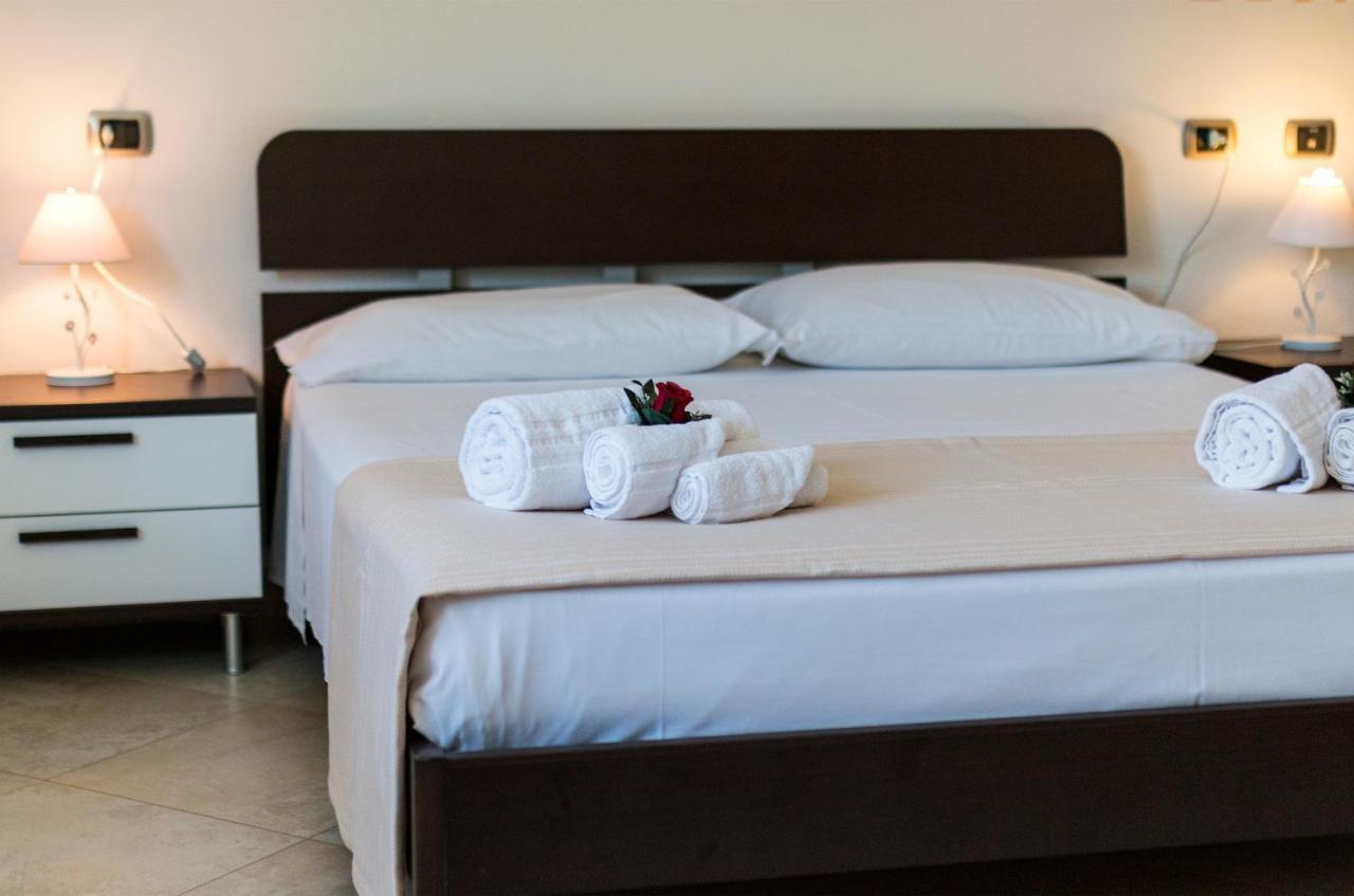 Royal Suite Apartment Cala Gonone Exterior foto