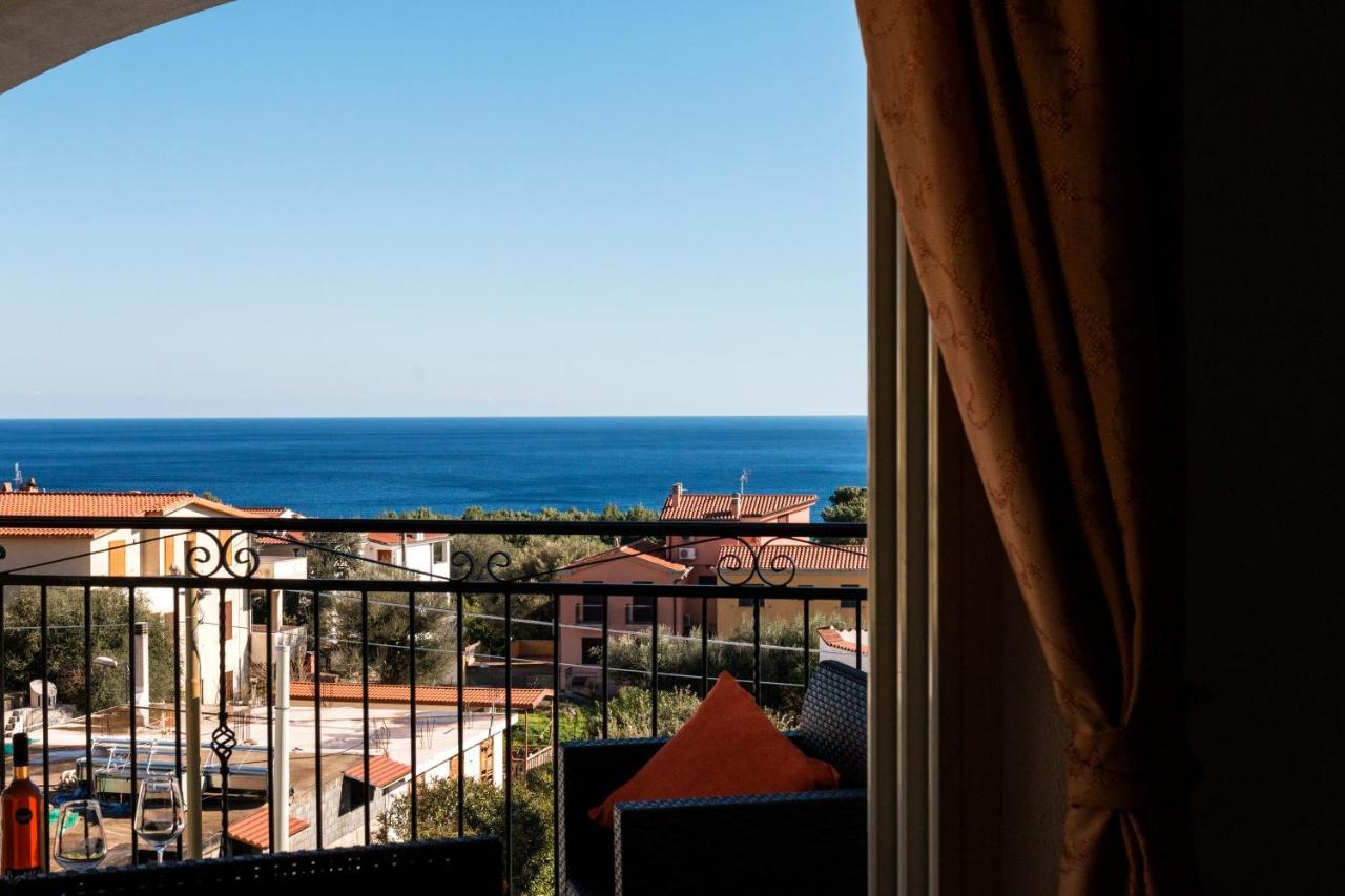 Royal Suite Apartment Cala Gonone Exterior foto